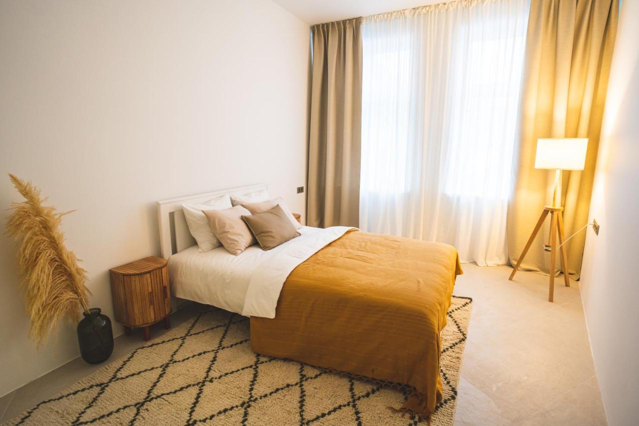 Old Town Apartment Каунас Экстерьер фото