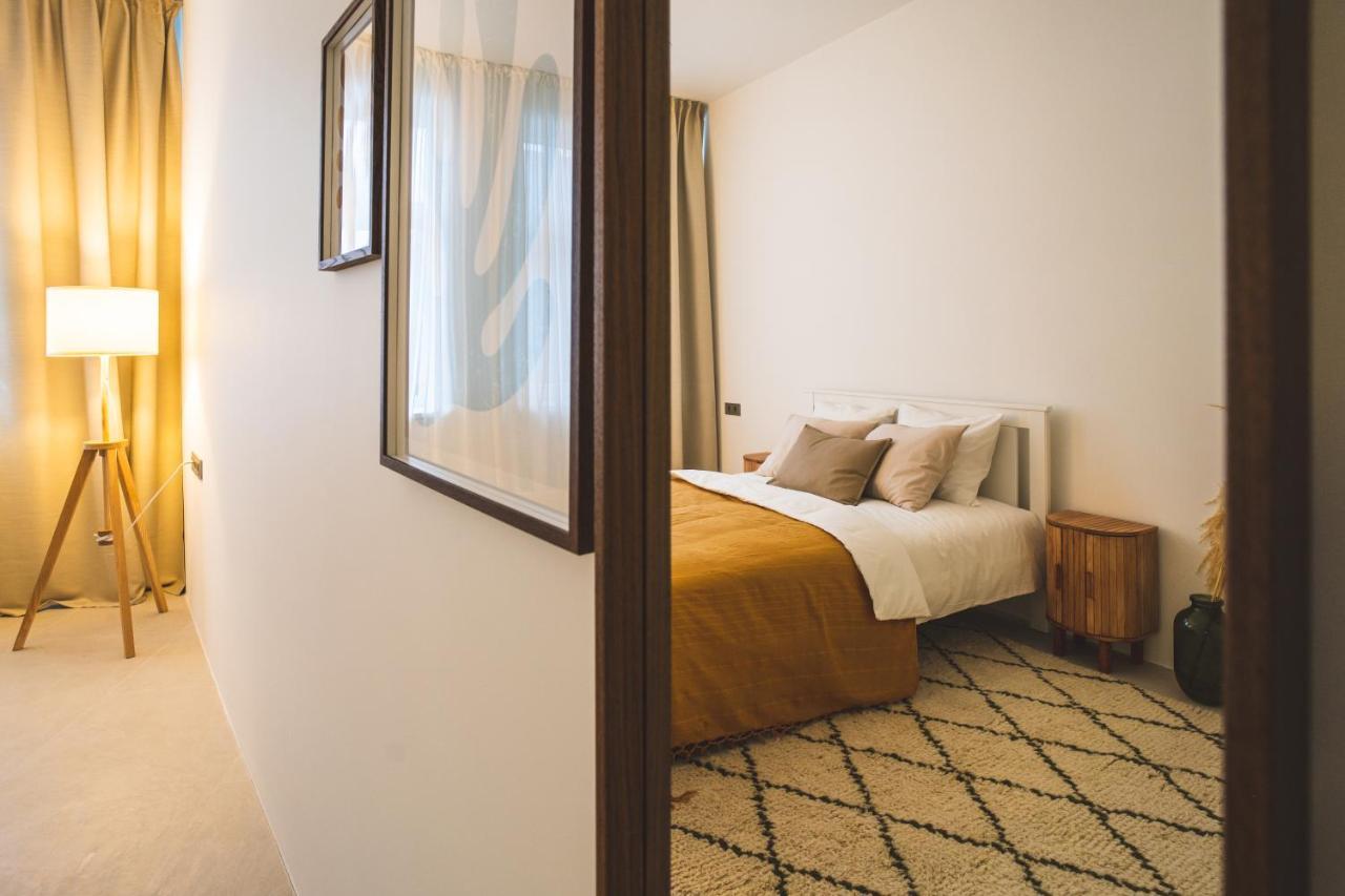 Old Town Apartment Каунас Экстерьер фото