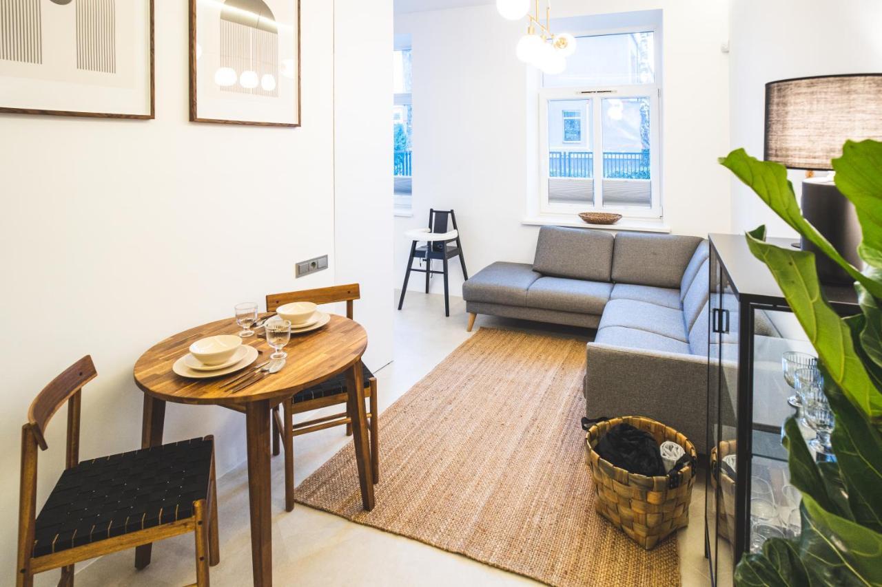 Old Town Apartment Каунас Экстерьер фото