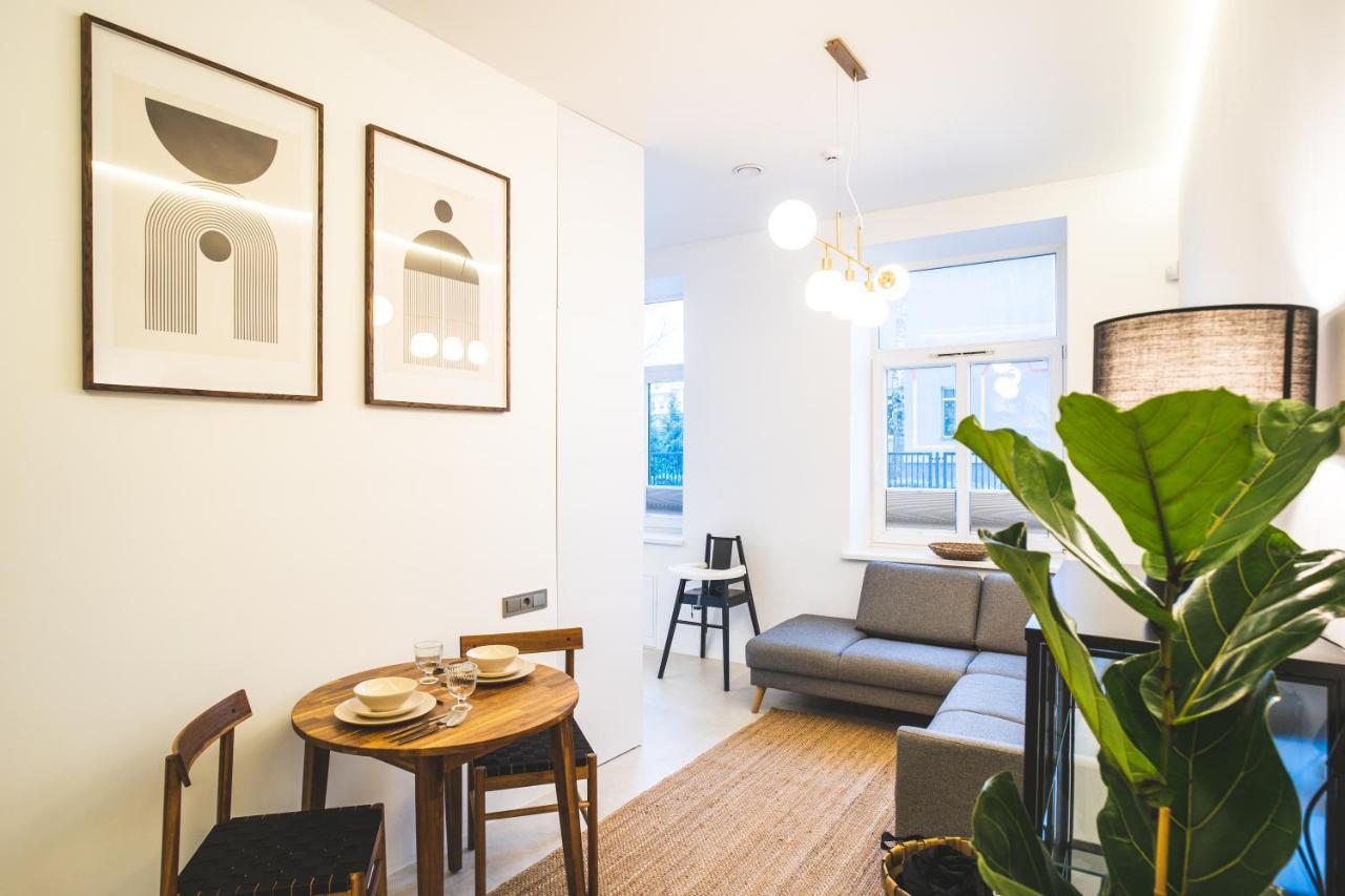 Old Town Apartment Каунас Экстерьер фото
