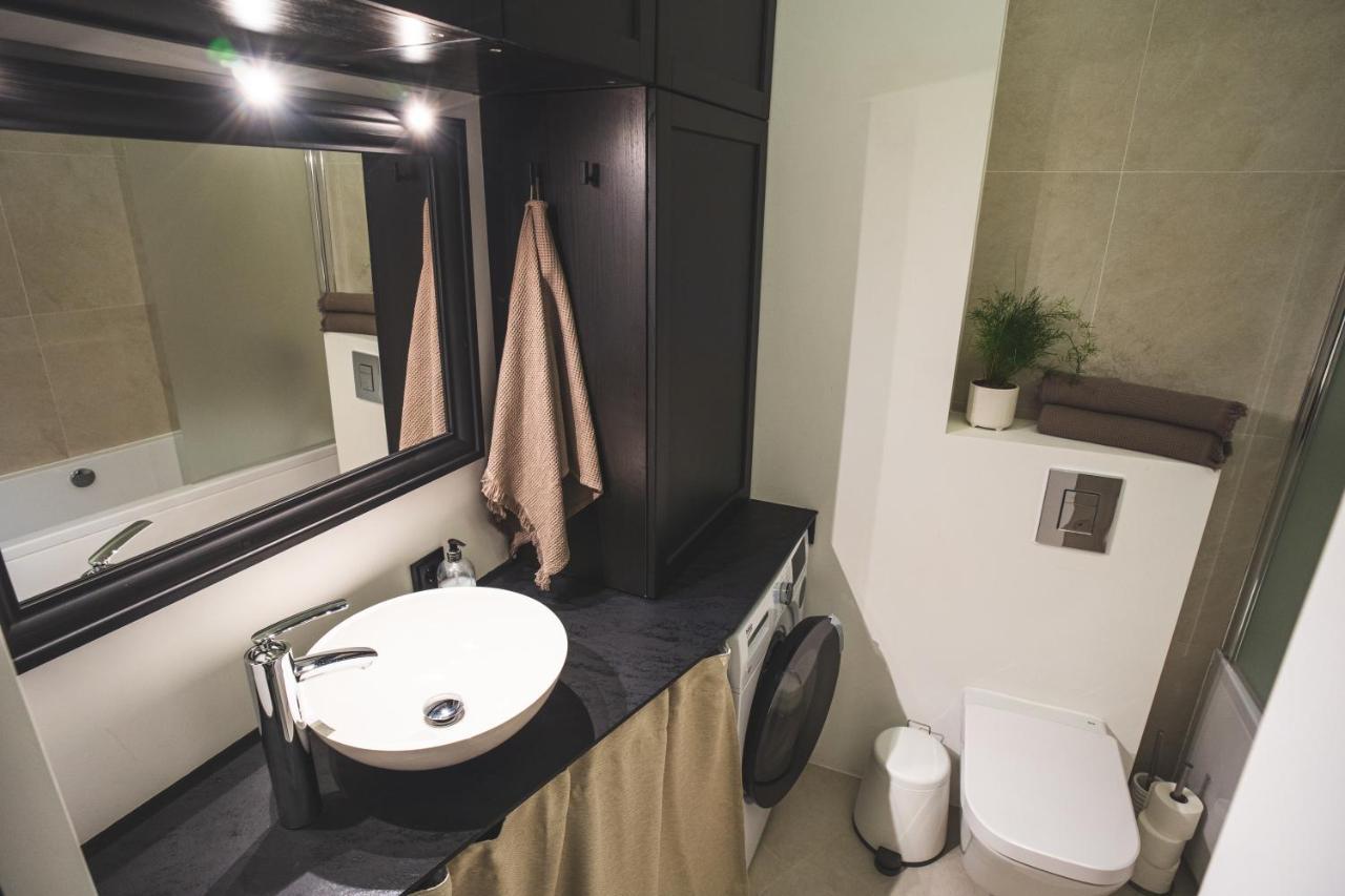 Old Town Apartment Каунас Экстерьер фото
