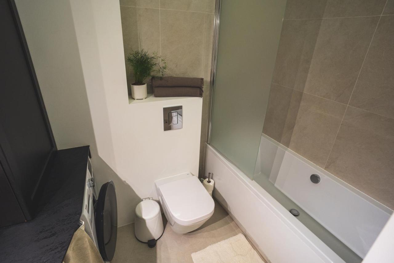 Old Town Apartment Каунас Экстерьер фото