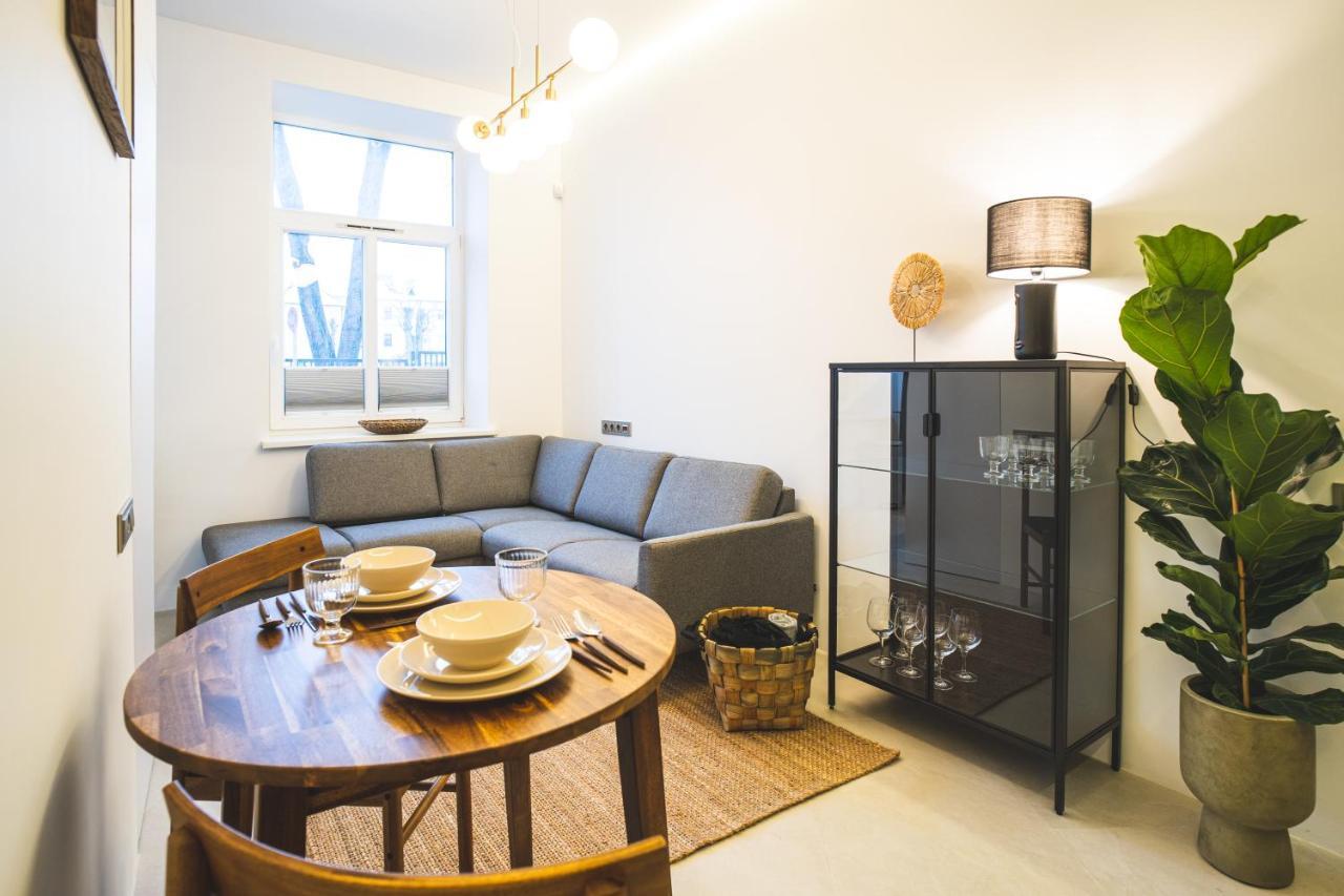 Old Town Apartment Каунас Экстерьер фото